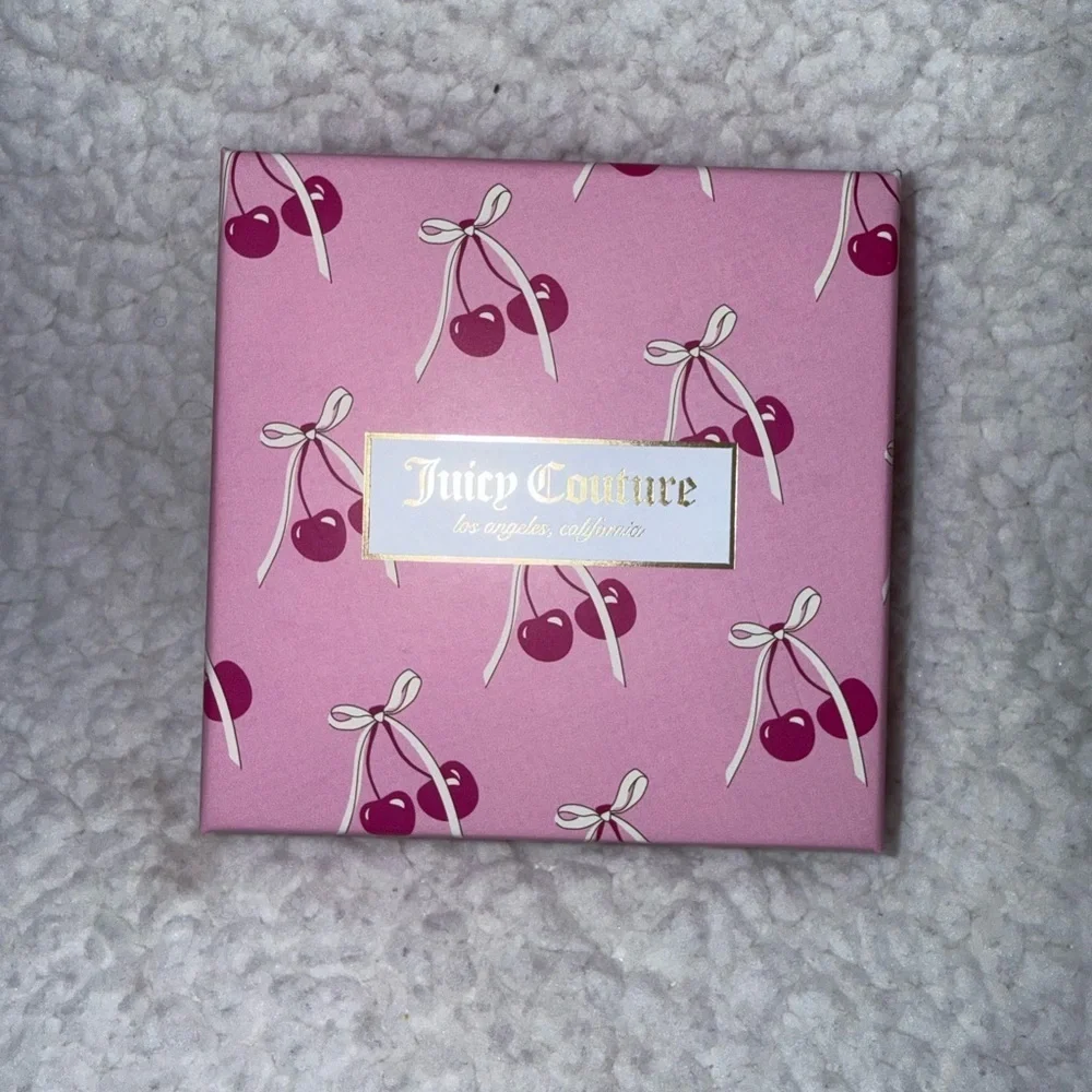 New Juicy Couture Gold Bracelet with Scottie Dog, Heart, Logo, Ribbon Charms